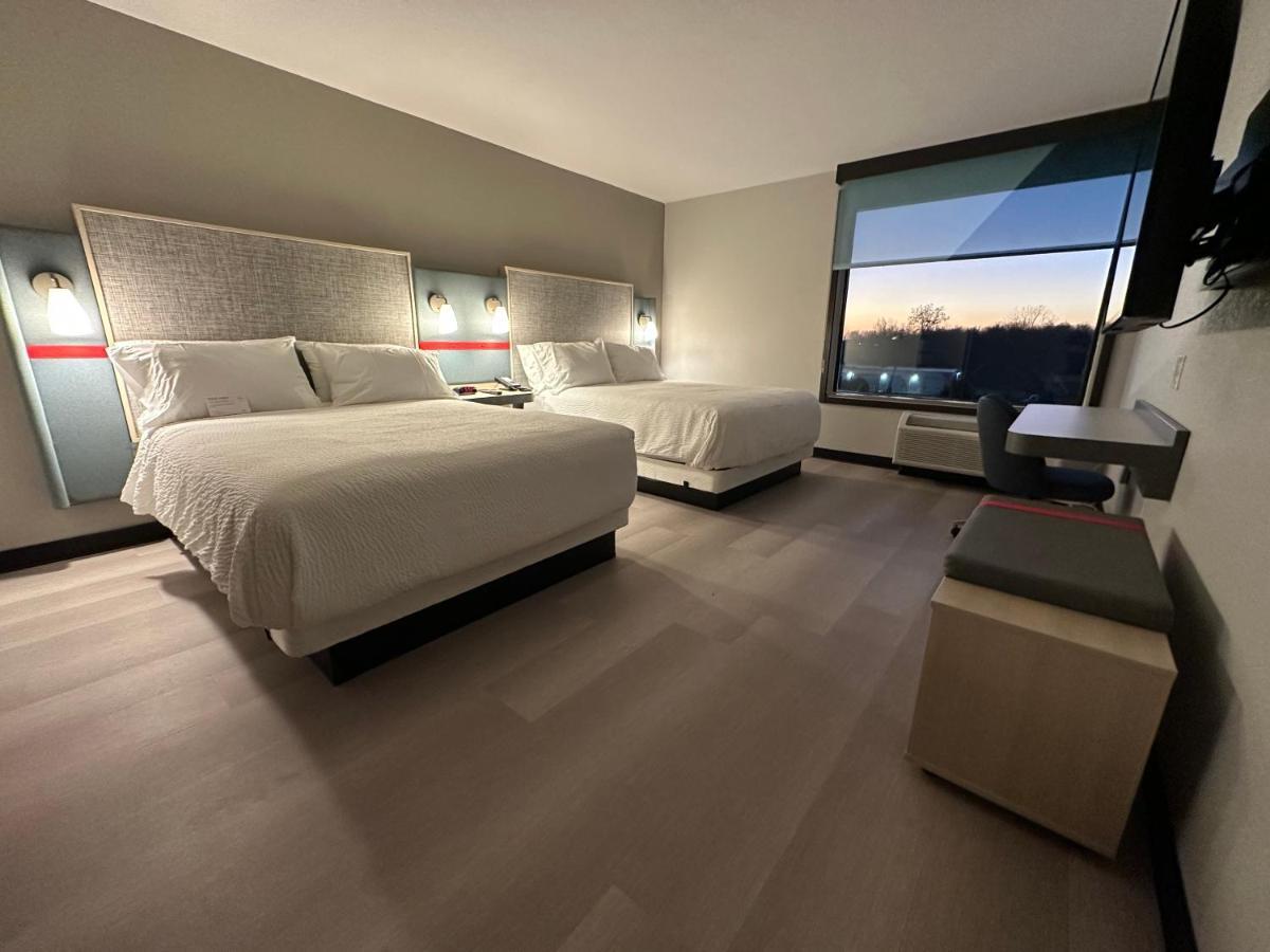 avid hotels - Fort Wayne North, an IHG Hotel Eksteriør bilde